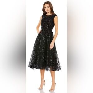 Mac Duggal Black Sequin Midi A-Line Fit and Flare Dress size 4 Style A20398